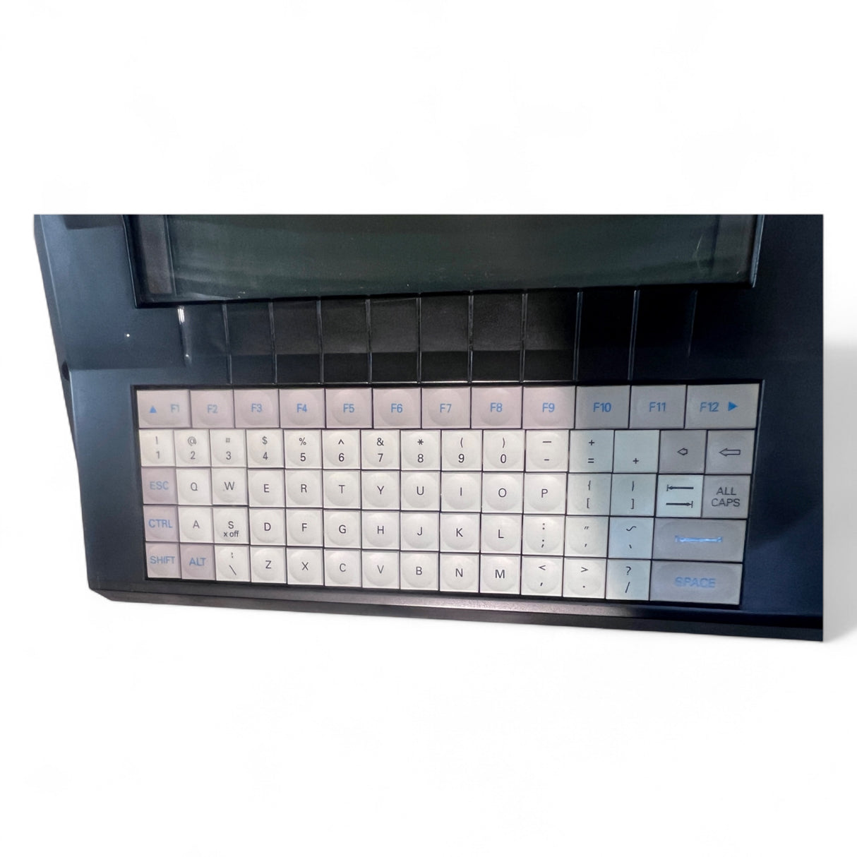 NUM CNC-Bedienfeld mit integriertem Display und Tastatur – Art.-Nr. 10 10 86 – Ansicht 4