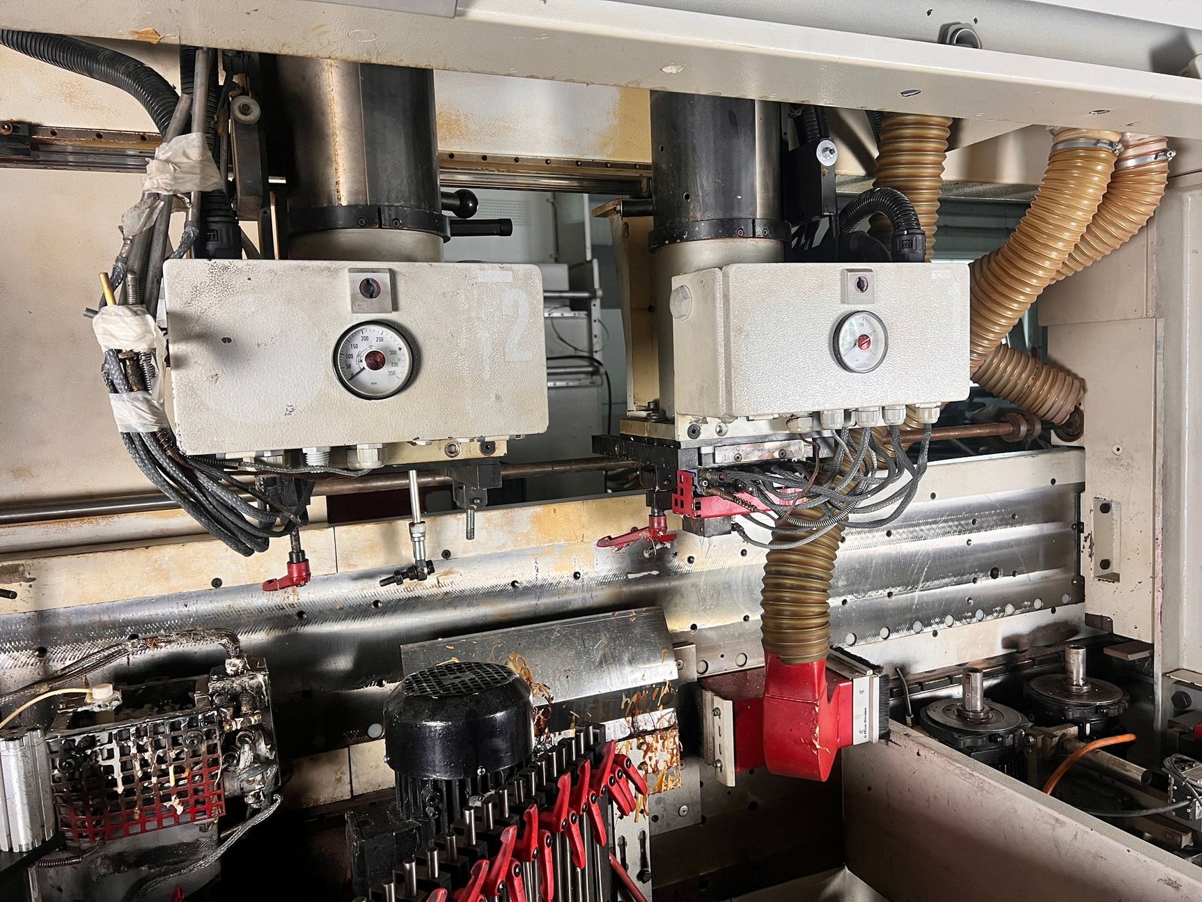 IMA Novimat Concept /I/G/80/650/R3 Kantenanleimmaschine – Ansicht 24