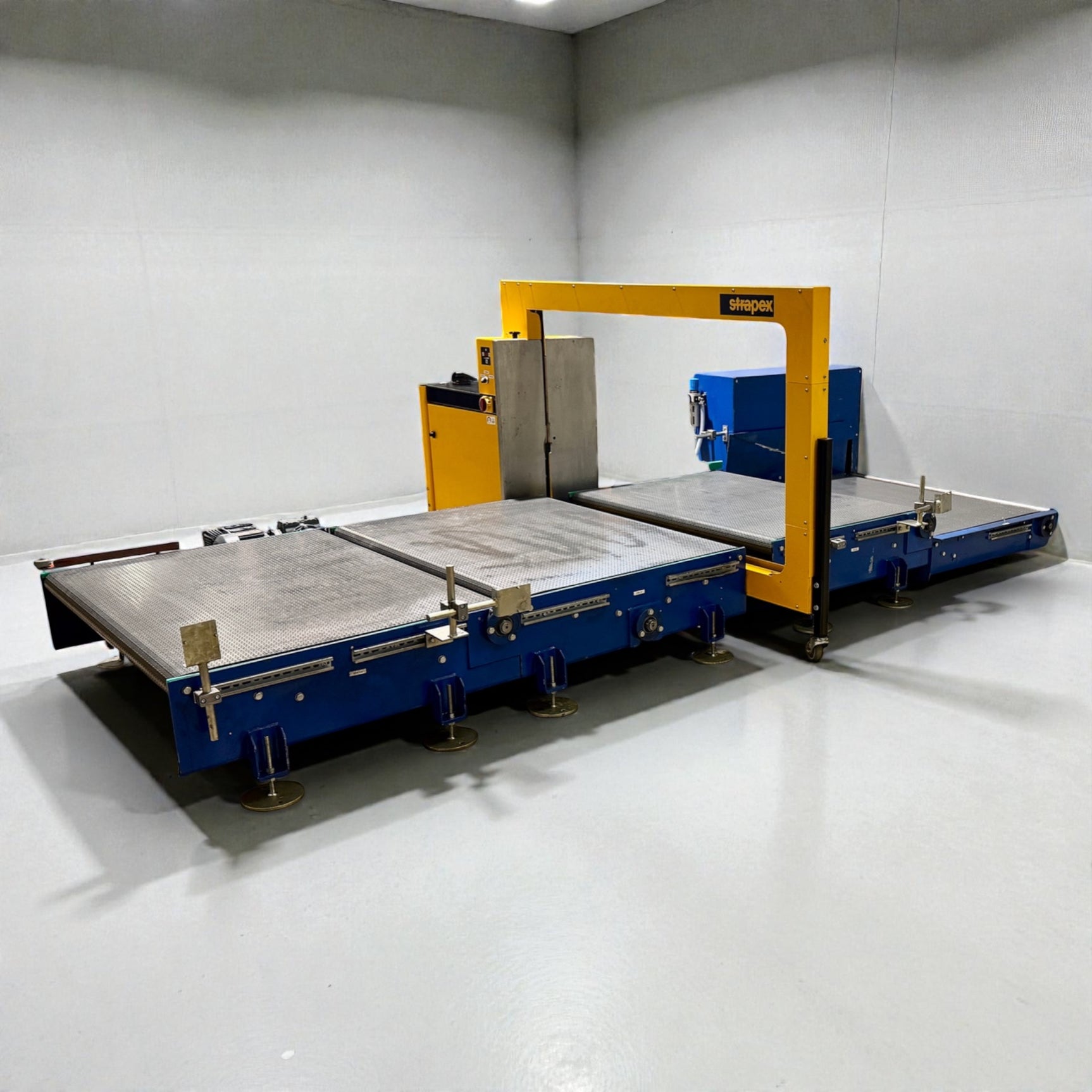 Strapex SMG 65 automatische Umreifungsanlage mit Fördertechnik und modularen Gliederbandförderanlage – Ansicht 5