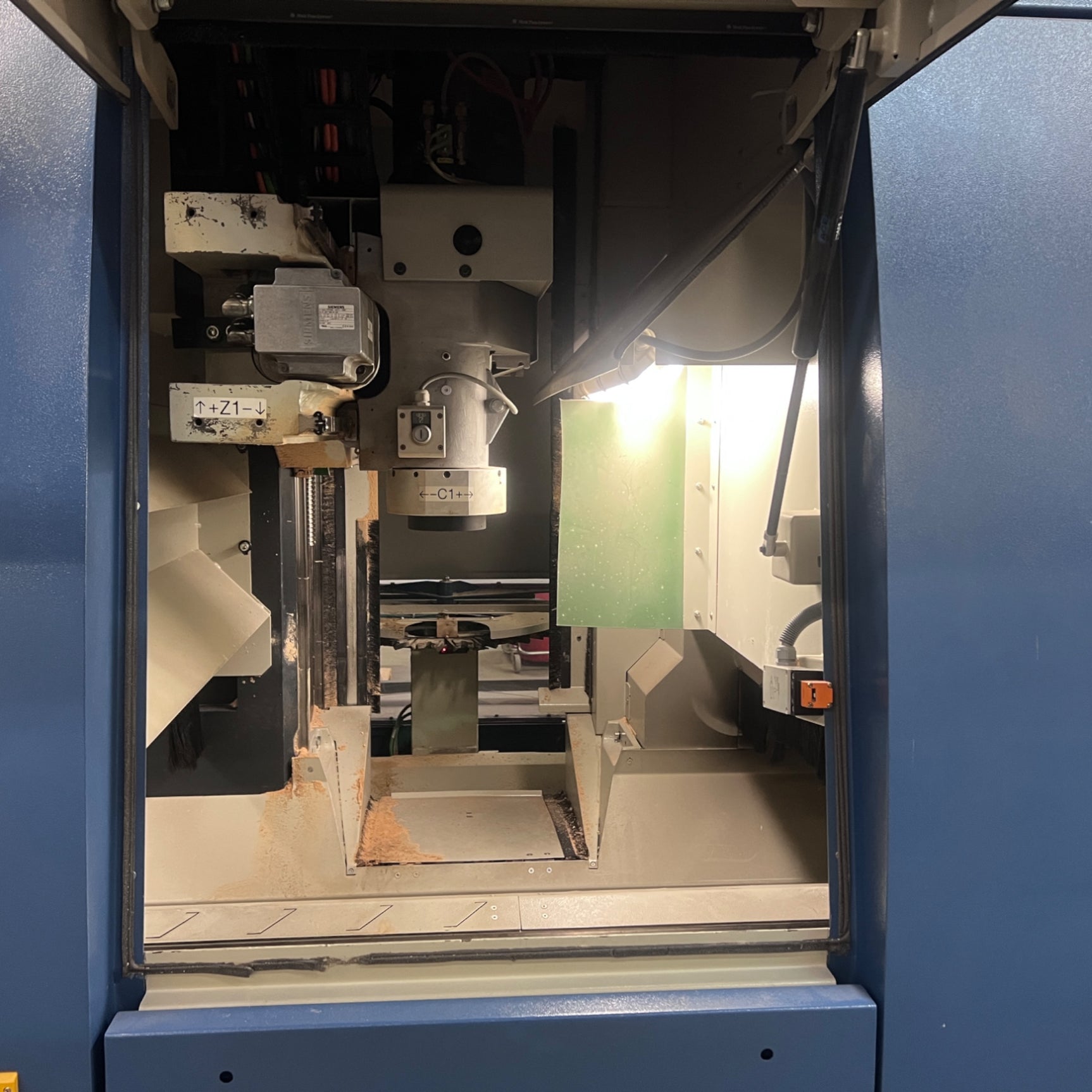 CNC-Profilier-Center-Weinig Conturex – Ansicht 8