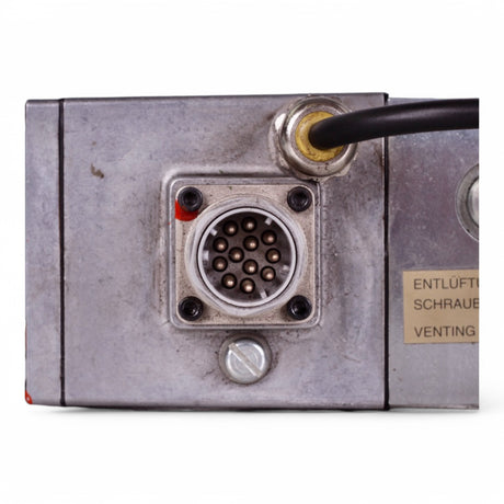 MOOG Servoventil D691Z4702G mit Vorsteuerstufe B97235-024V – Ansicht 6