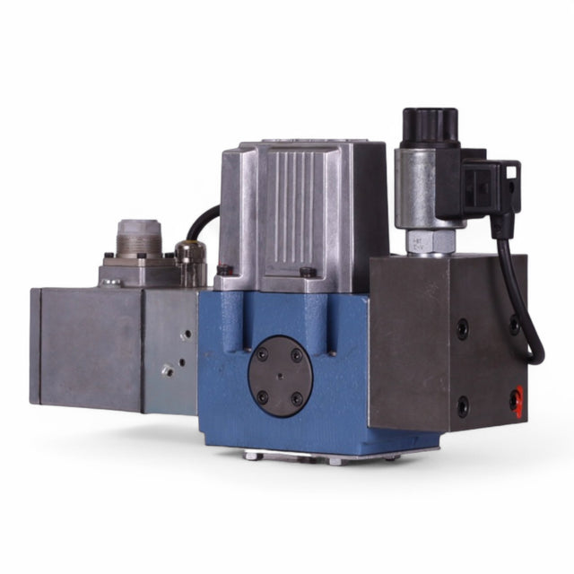 MOOG Servoventil D691Z4702G mit Vorsteuerstufe B97235-024V