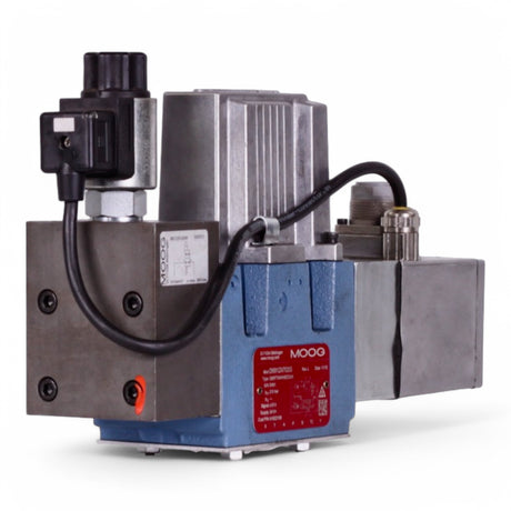 MOOG Servoventil D691Z4702G mit Vorsteuerstufe B97235-024V – Ansicht 3