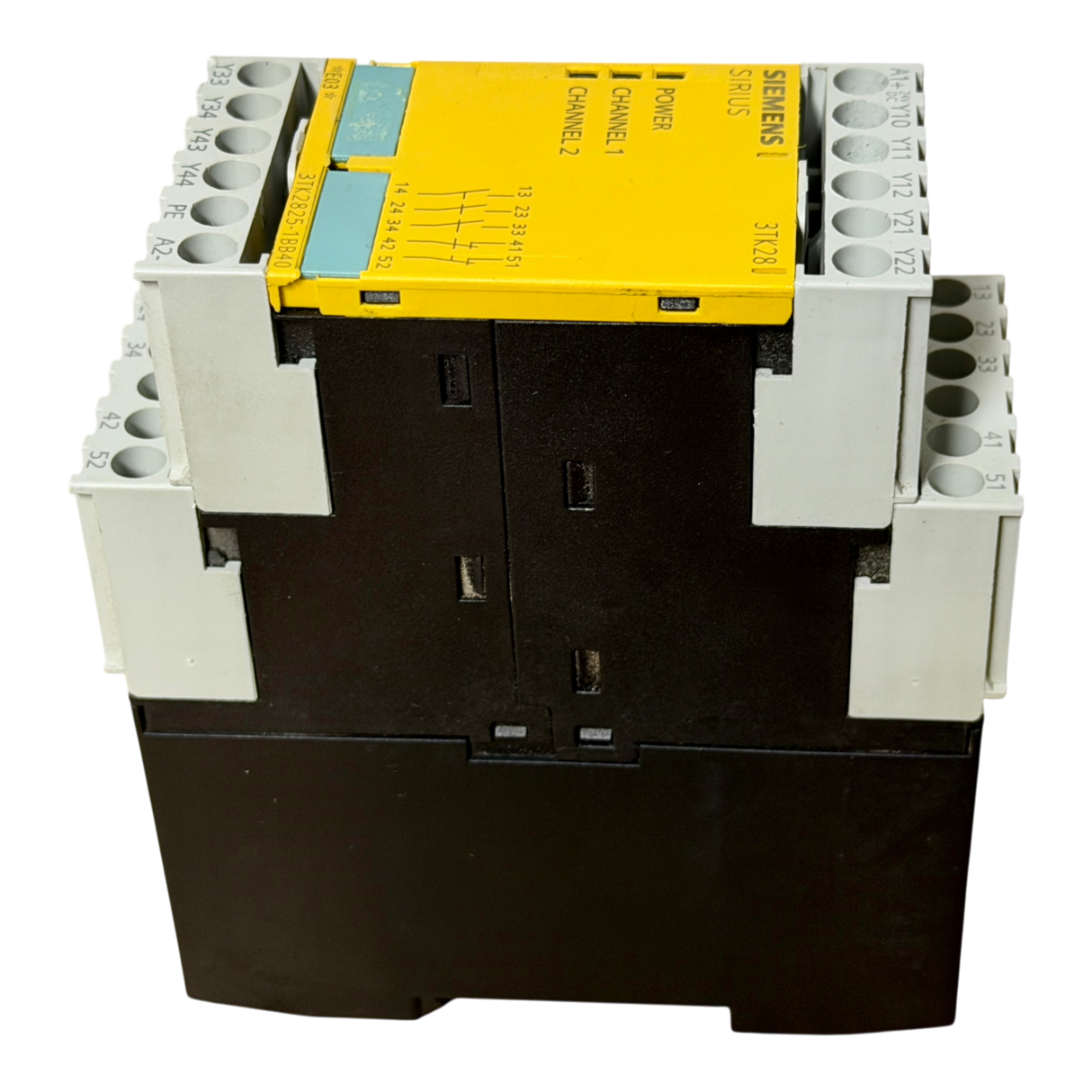 Siemens Siguard Sicherheitsrelais Art Nr 3TK2825 1BB40 – Ansicht 3