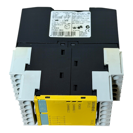 Siemens Siguard Sicherheitsrelais Art Nr 3TK2825 1BB40 – Ansicht 2