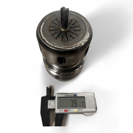 HSK 63 E R 40 Spannfutter LEUCO mit HM Schaftfräser 8 x 26 mm – Ansicht 3