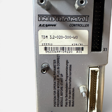 Indramat AC Servo Controller TDM 3.2 020 300 W0 Art Nr TDM 3.2 020 300 W0 (servo drive, controller) aus IMA