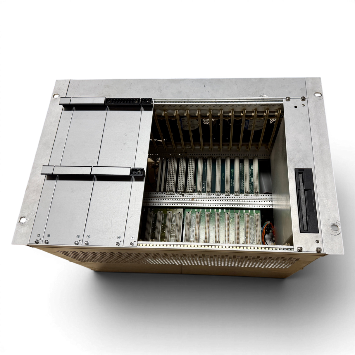 HOMAG HC120 Rack 8VME / HOMAGBUS 450W Art.-Nr. 2-083-03-0038 Schroff