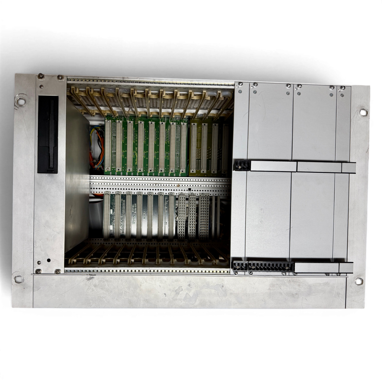 HOMAG HC120 Rack 8VME / HOMAGBUS 450W Art.-Nr. 2-083-03-0038 Schroff – Ansicht 2