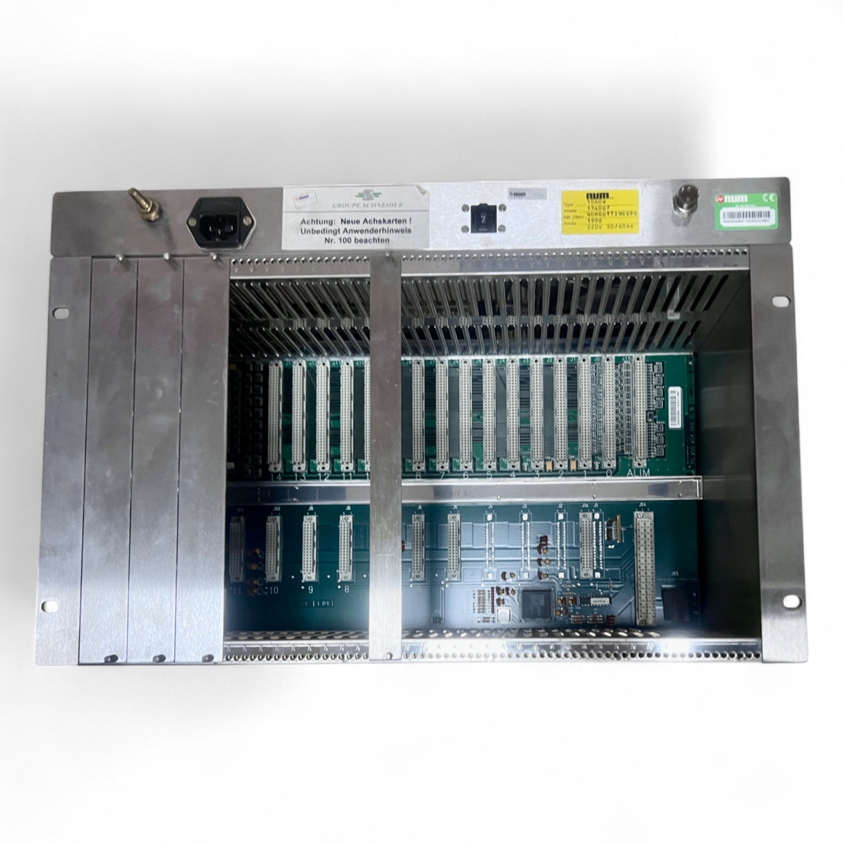 NUM 1060W CNC Steuerung – 19”-Rack (7HE) mit Backplane 48×31×32 cm, 220V 50/60Hz – Art.-Nr. 0224202080F – kompatibel mit IMA