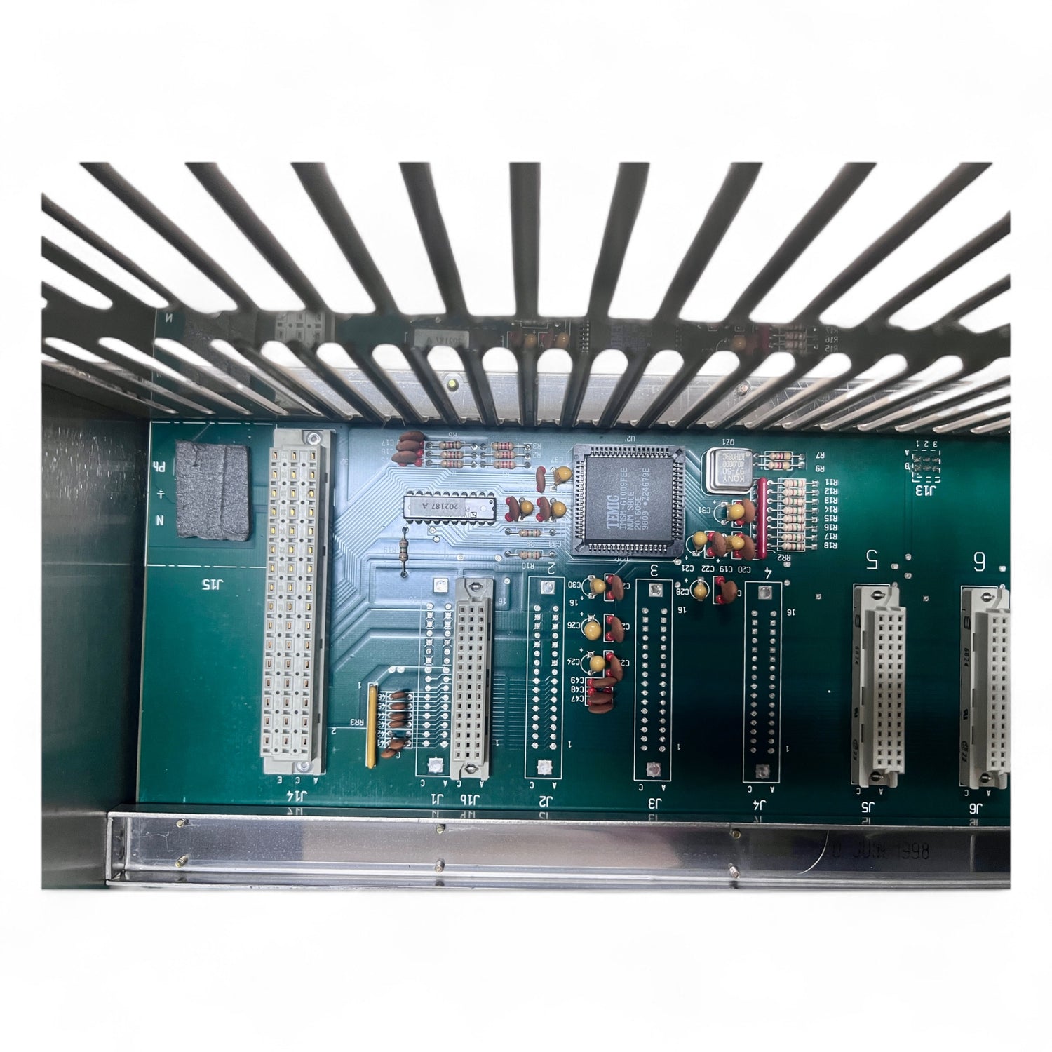 NUM 1060W CNC Steuerung – 19”-Rack (7HE) mit Backplane 48×31×32 cm, 220V 50/60Hz – Art.-Nr. 0224202080F – kompatibel mit IMA