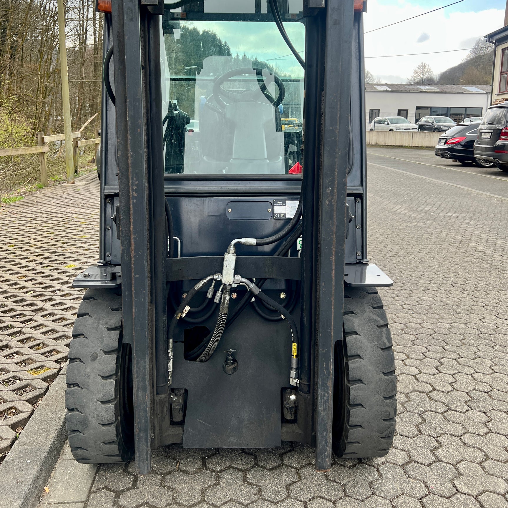 DOOSAN G25E-5 Pro Gasstapler 2,5 t Triplex 4,6 m Gabellänge 1600 mm – Ansicht 6