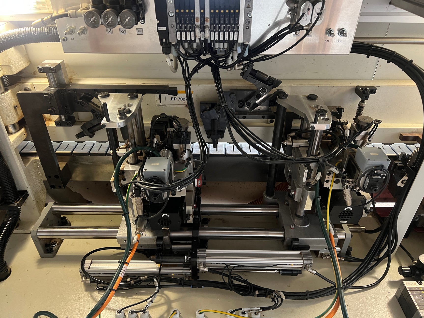 IMA Kantenanleimmaschine Advantage 60 – Ansicht 13