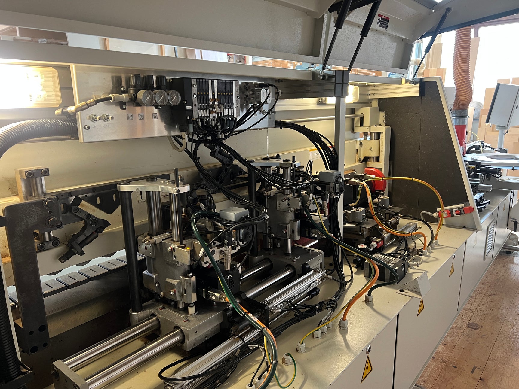 IMA Kantenanleimmaschine Advantage 60 – Ansicht 16