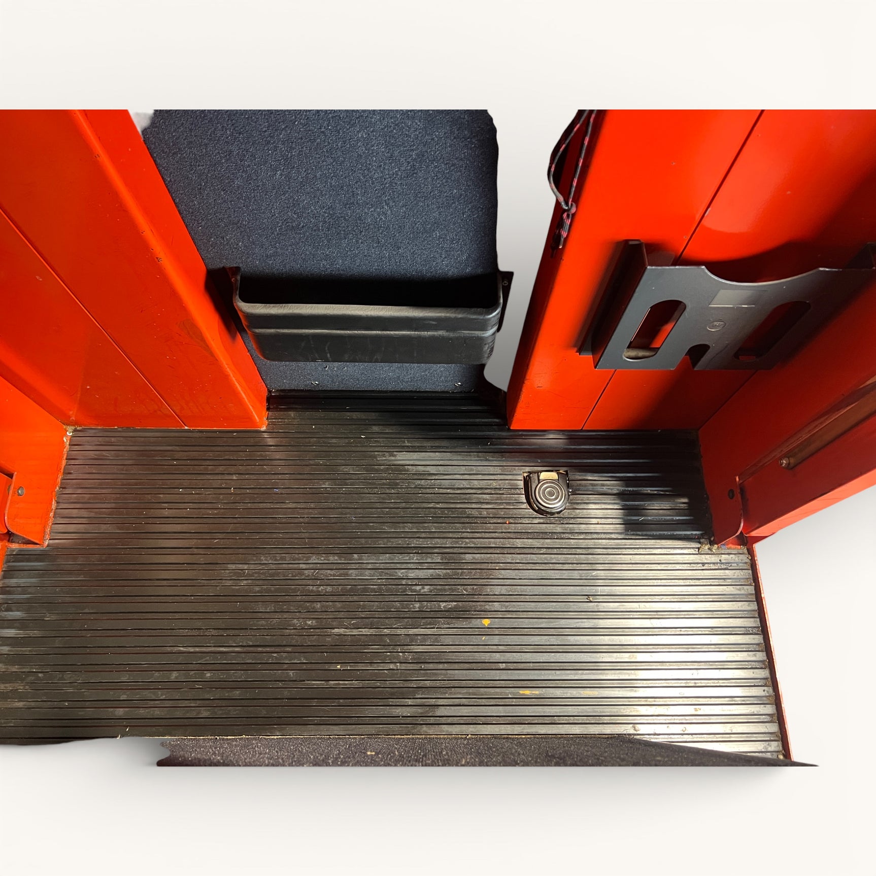 Magaziner EV 10 Schmalgang Kommissionierstapler Baujahr 2007 – Ansicht 10