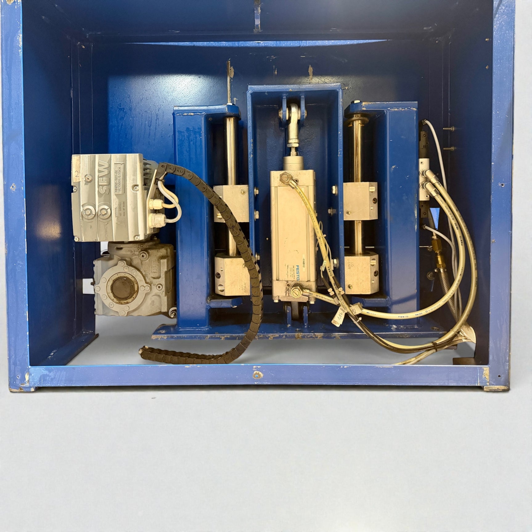 Strapex SMG 65 automatische Umreifungsanlage mit Fördertechnik und modularen Gliederbandförderanlage – Ansicht 28