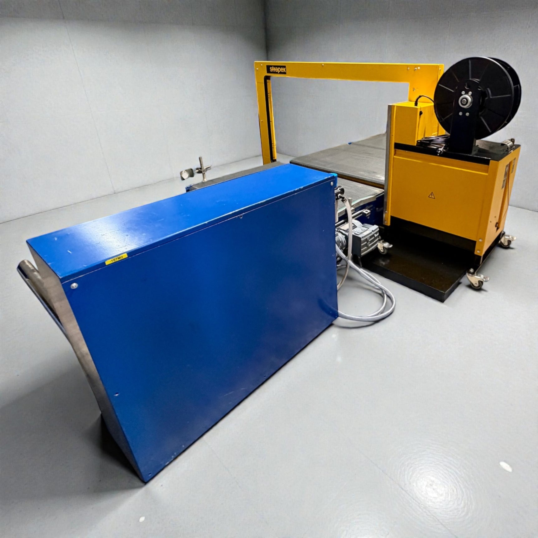 Strapex SMG 65 automatische Umreifungsanlage mit Fördertechnik und modularen Gliederbandförderanlage – Ansicht 31