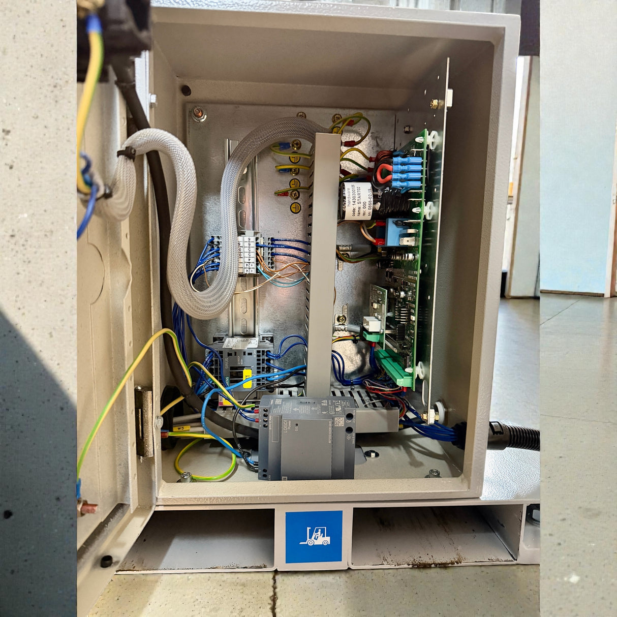 ROBOPAC COMPACTA 4 Horizontalwickelmaschine – Ansicht 18