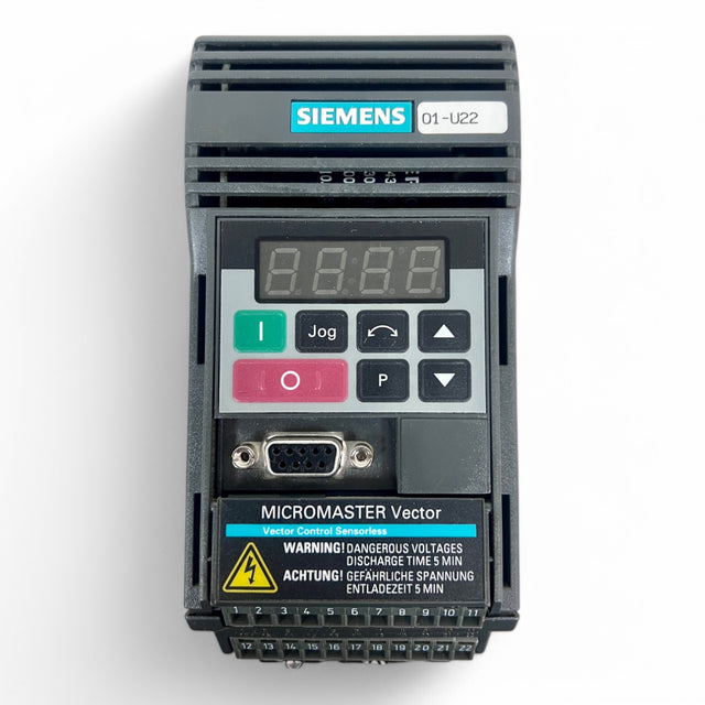 Siemens MICROMASTER Vector 6SE3213-6CA40 Frequenzumrichter