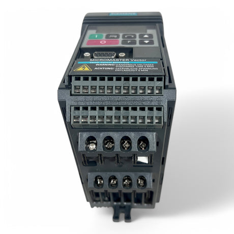 Siemens MICROMASTER Vector 6SE3213-6CA40 Frequenzumrichter – Ansicht 2