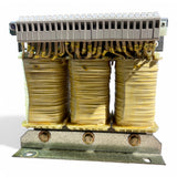 Siemens Autotransformator 4AP2595 0AS60 8A 3 kVA – 400 bis 600 V Eingang – 209 bis 231 V Ausgang – Ansicht 2