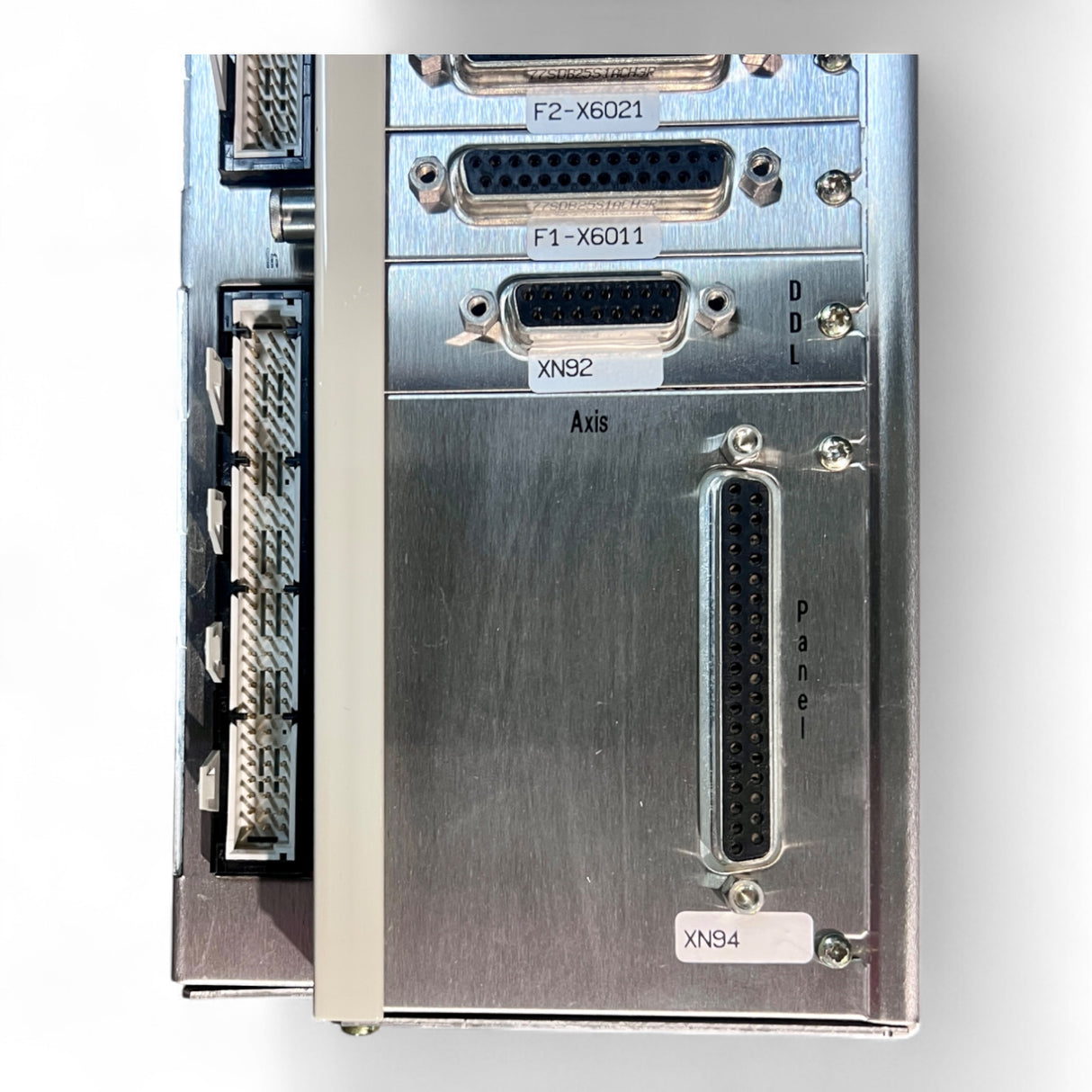 NUM 1060 SIlc CNC-Modul C088 – Kompaktsteuerung für Holzverarbeitung – Artikelnummer: C088p – Ansicht 8