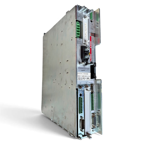 Indramat DDS03.1-W030-RA02-02-FW Servoregler 30 A gebraucht, SN 286673-24135 – Gesamtansicht mit Firmware-Modul