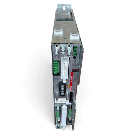 Indramat DDS03.1-W030-RA02-02-FW, SN 286673-24135 – Ansicht mit Firmware-Modul in Steckplatz U5