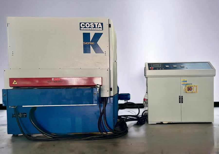 Industrieschleifmaschine im Showroom