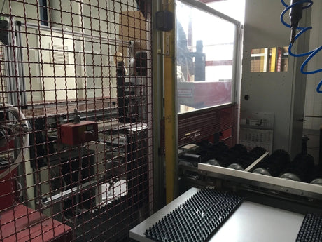 PRIESS & HORSTMANN BAT CNC Bohr und Einpressmaschine Türenfertigung Beschlagbohrmaschine – Ansicht 6